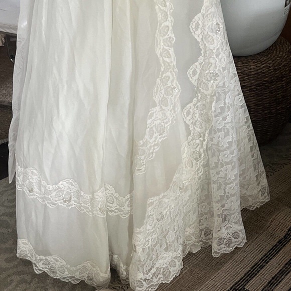 Vtg Bridallure Alfred Angelo 70s lace Bridal wedding dress gown xs tulle Lined - Picture 16 of 16